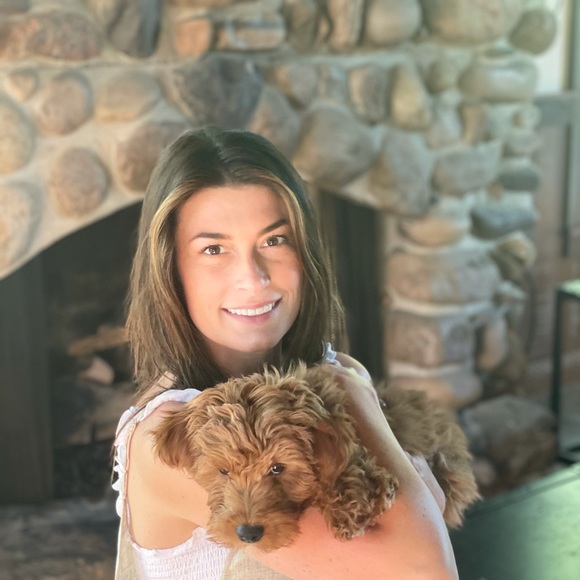 Meet your Posher, Sarah - Picture 1 of 1